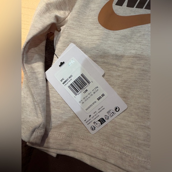 NWT Nike 3 Piece vest set 12 months - Picture 3 of 3